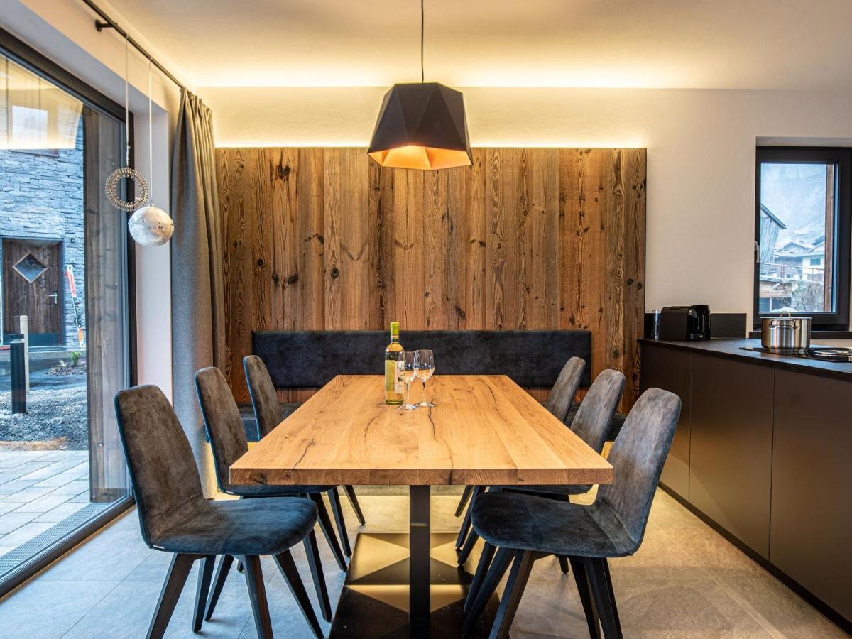 Apartment In Wald Im Pinzgau With A Carport Luaran gambar
